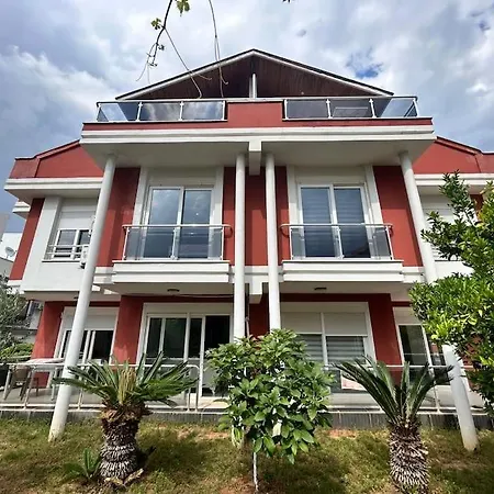 Villa Large Luxury Near Lara *