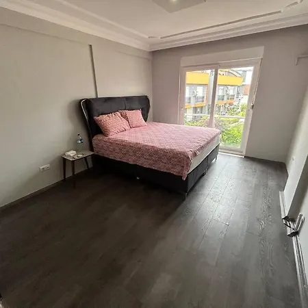 Large Luxury Near Lara *