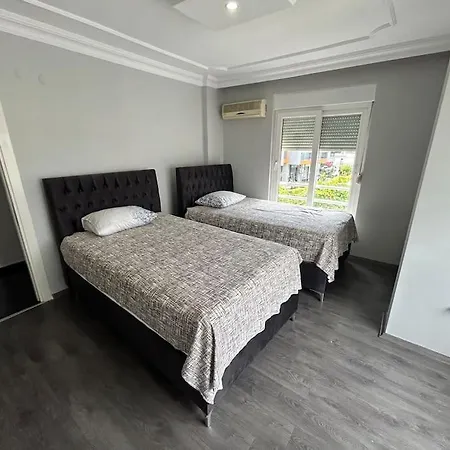 Large Luxury Near Lara Altinkum (Antalya)